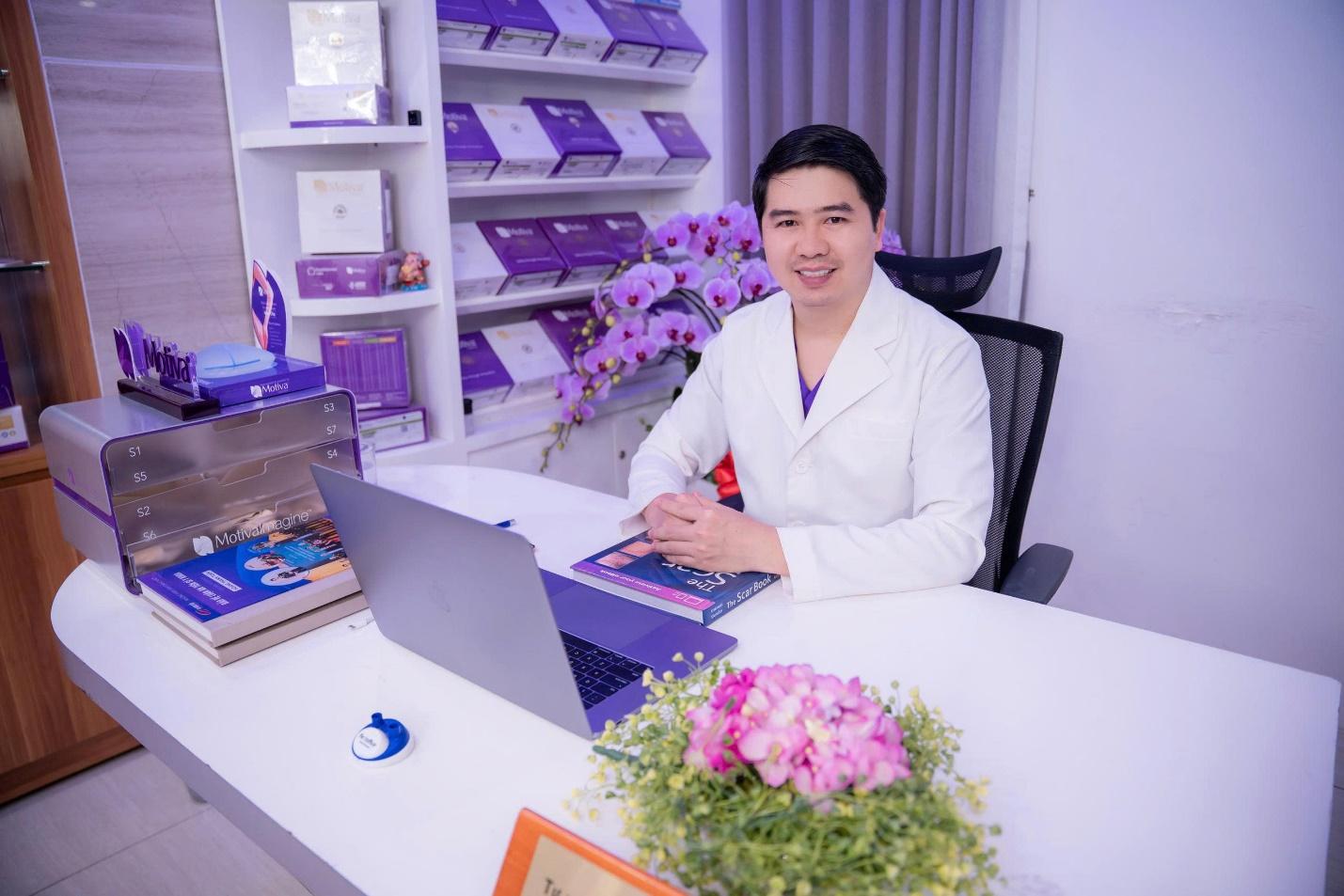 TS. BS Hoàng Thanh Tuấn xây dựng hệ thống từ triết lý Nói thật, làm thật, giá trị thật. Ảnh: Nhân vật cung cấp