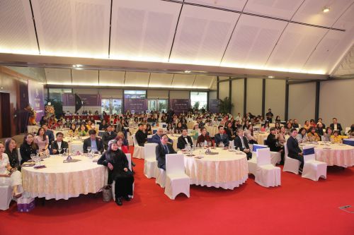 Sự kiện Dấu ấn 10 năm – Thẩm Mỹ Hoàng Tuấn trị nám thành công không tái phát